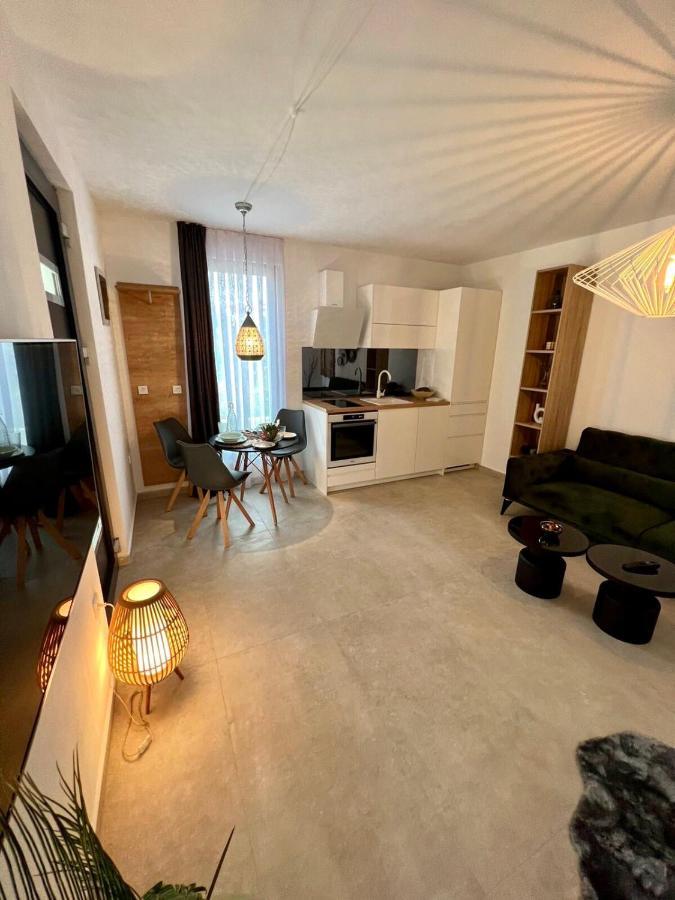 Apartmani Cube A Медулин Экстерьер фото